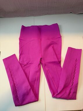 Fabletics Seamless High-Waist Leggings in Bright Magenta